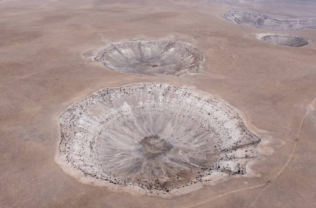 Konya'da kaç obruk bulunduğu açıklandı: Peki yerleşim yerleri için risk var mı? 14
